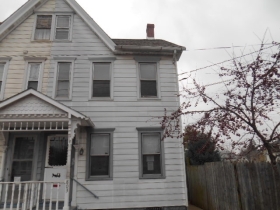 803 High St