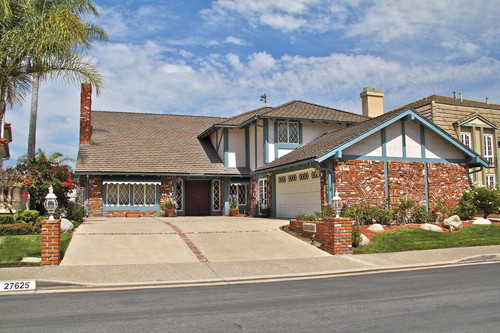 27625 San Valle