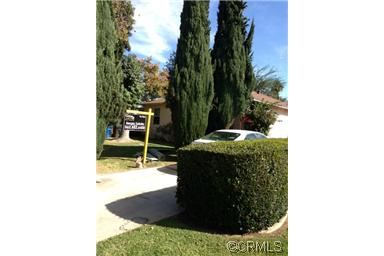 9106 Edmaru Ave
