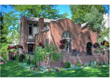 201 Bellaire Street