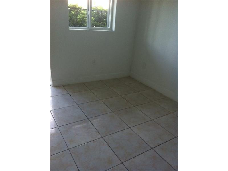535 NW 7 ST # 3