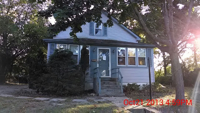10 E 4th Ave