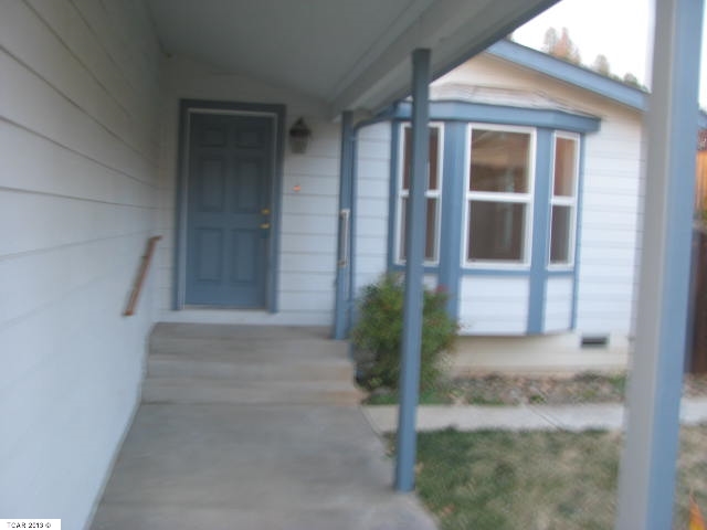 18713 Vista Dr
