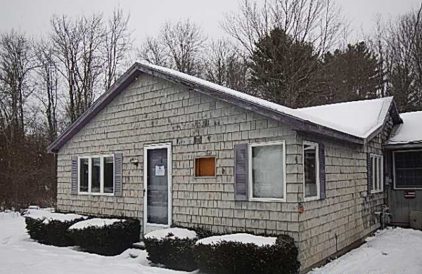 278 Lowell St Extension