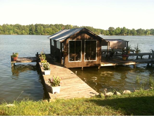 6335 Lister Ferry Road