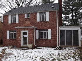 1000 E Seneca Pl