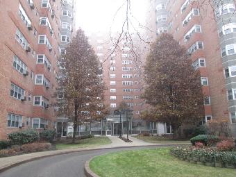 4970 N Marine Drive Unit #1122