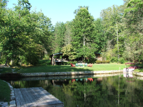 14 Island Point Road