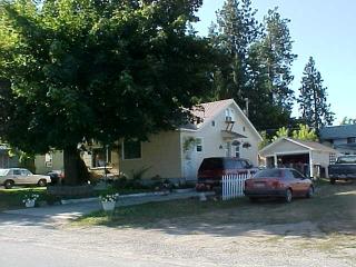293 E. Jackson