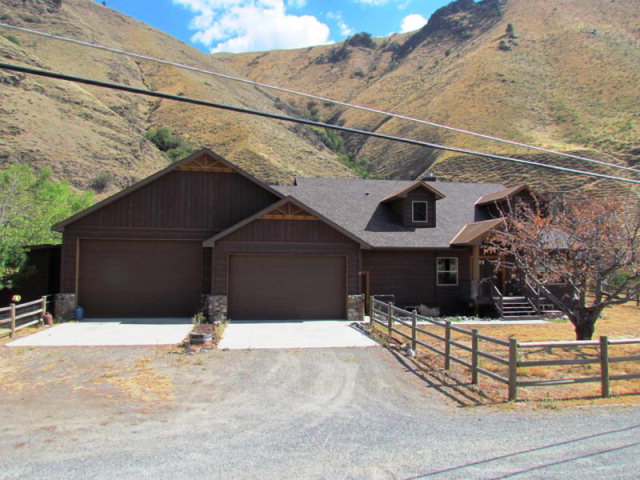 7392 S Hwy 95