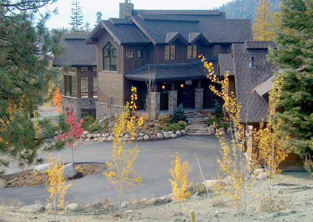 291 Whitewater Drive