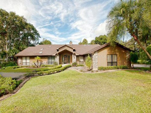 6400 DORA DR