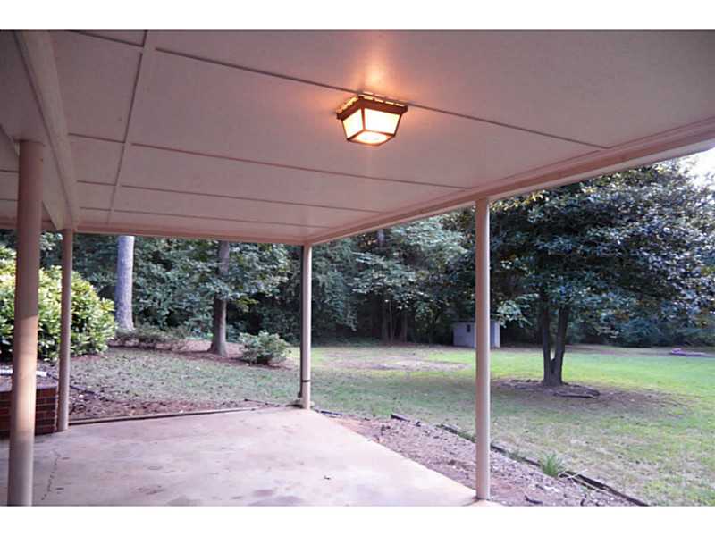 3158 Roberts Road