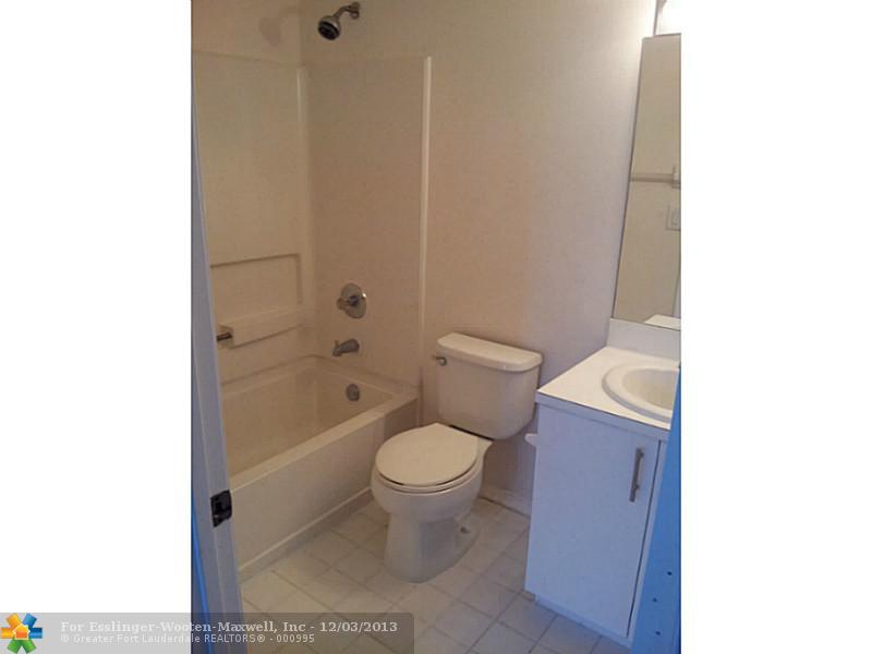 57 SIMONTON CIR # 57