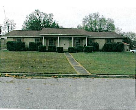 5327 Thornhill Dr