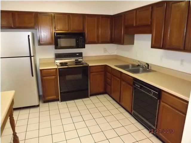 110 4TH AVE 110