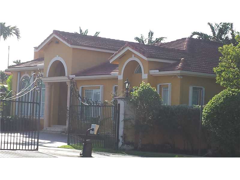 11935 SW 102 AV