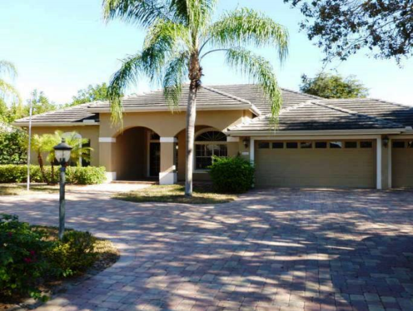 2116 Mission Dr