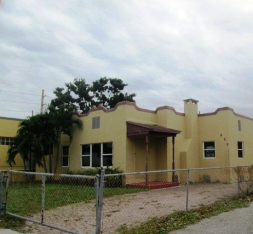620 Lakewood Rd