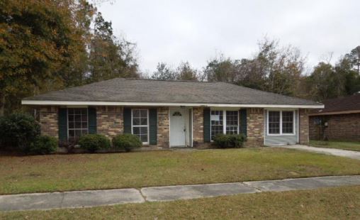 318 Clearwood Drive