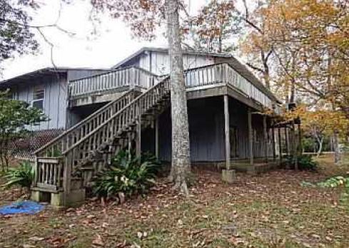 284 Thelma Ln