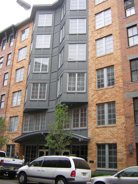501 9TH ST #213