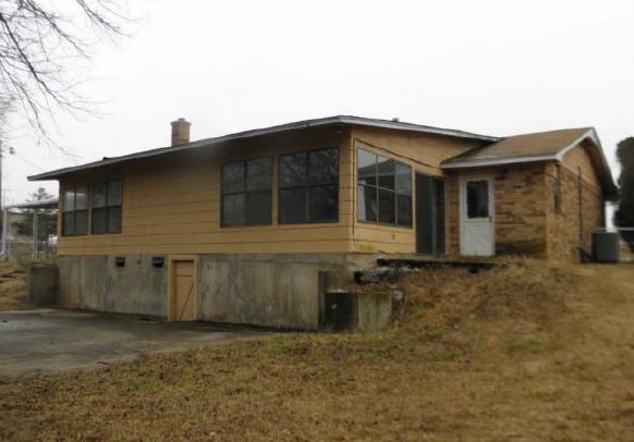 18301 Kings Rd
