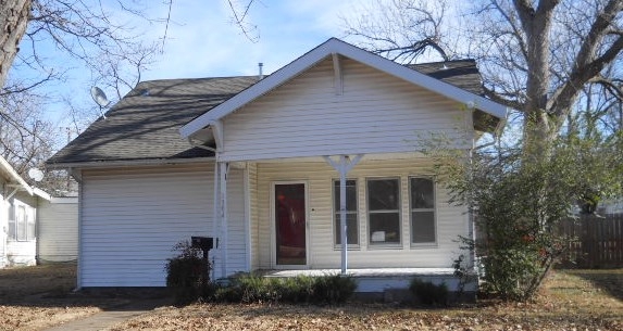 1304 Johnstone Ave