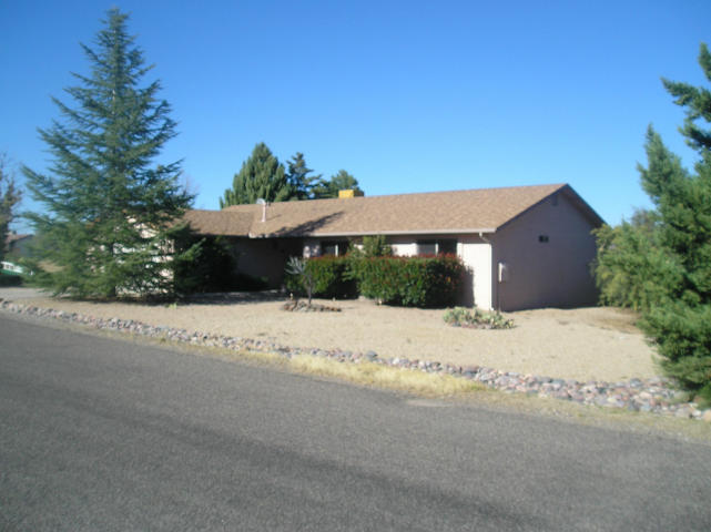 1511 Sandy Ln