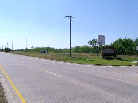 Se Corner Of Fm 1187 & Canoe