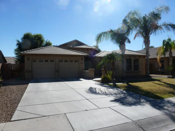 3451 E Fairview St