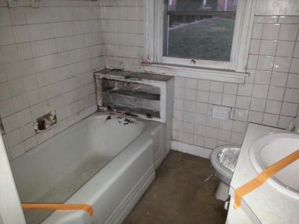 204 E First St