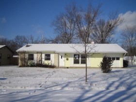 7508 Kingsway Dr