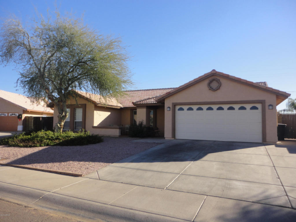 7517 W CORRINE Drive