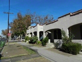 6000 S. Budlong