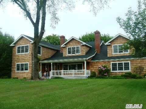 11 Catalpa Ln