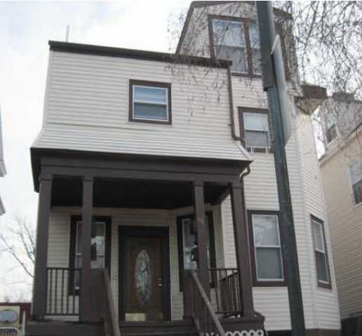 96 N 17th St