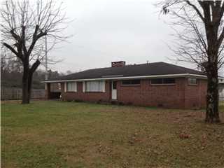 2761 Pawnee Rd