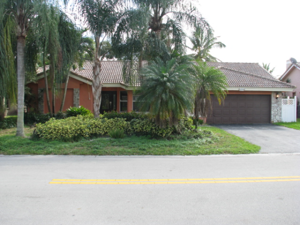 6544 Nw 53rd St