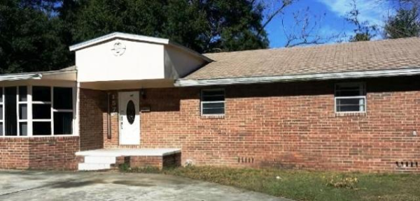 1575w 33rd Street