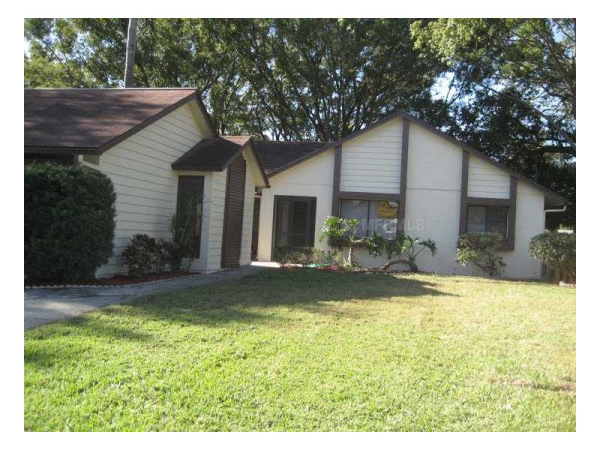 2486 BAY BERRY DR