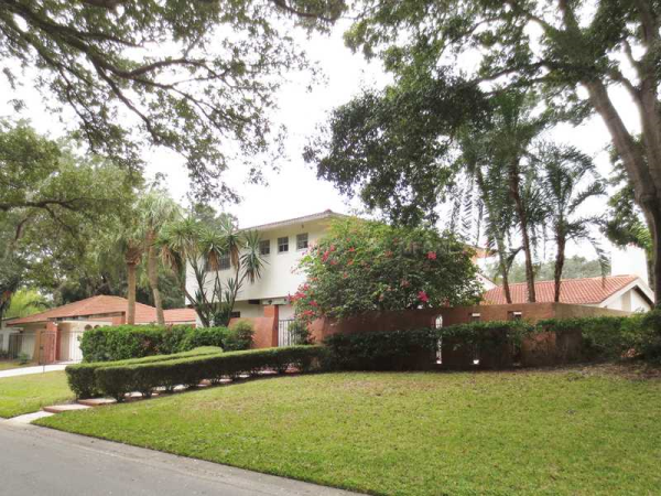1624 SHELDON. DRIVE
