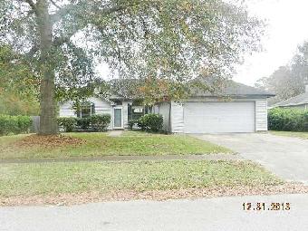 3935 Hunters Lake