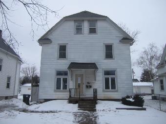 2736 Emmaus Ave