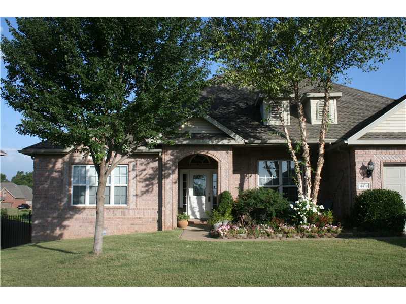 4470 SUMMERFIELD CIR