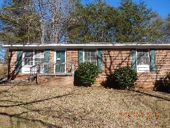 1208 Bridgewood Ln