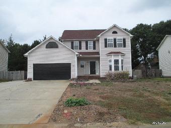 834 Highlander Ct