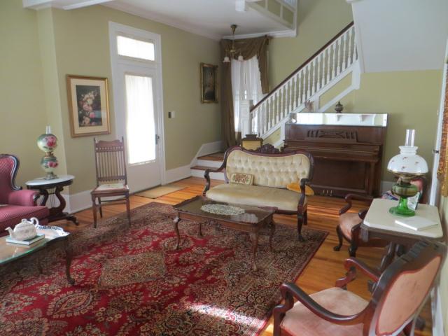 286 Magnolia