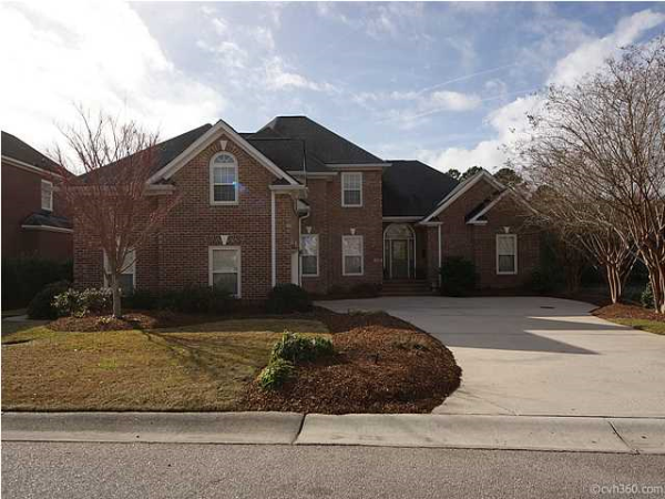 1187 WATERFRONT DR