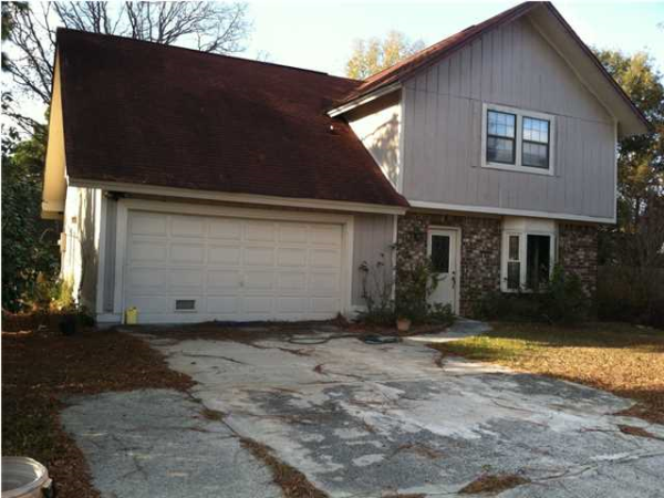 238 HORSESHOE DR